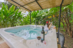 JACUZZI-AREA-BROMELIAS-VILLA-BUKALA-VILLAGE-LODGE