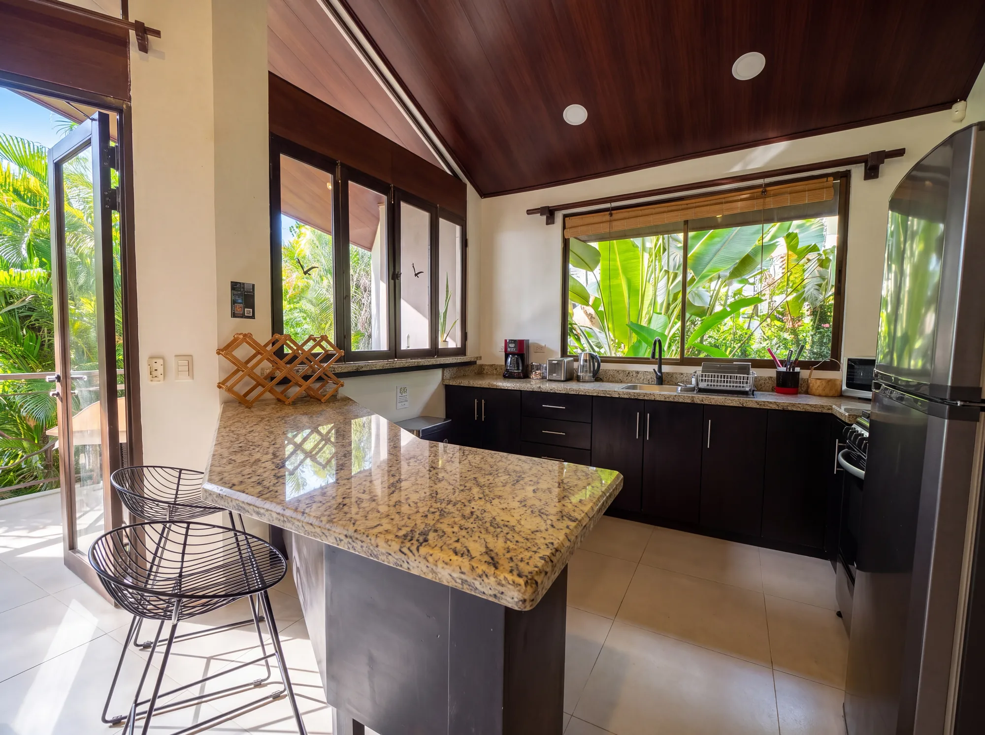 Hummingbird Home kitchen bar